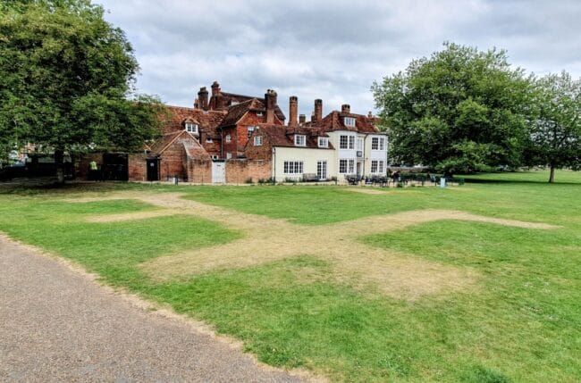 Salisbury campanile foundation mark