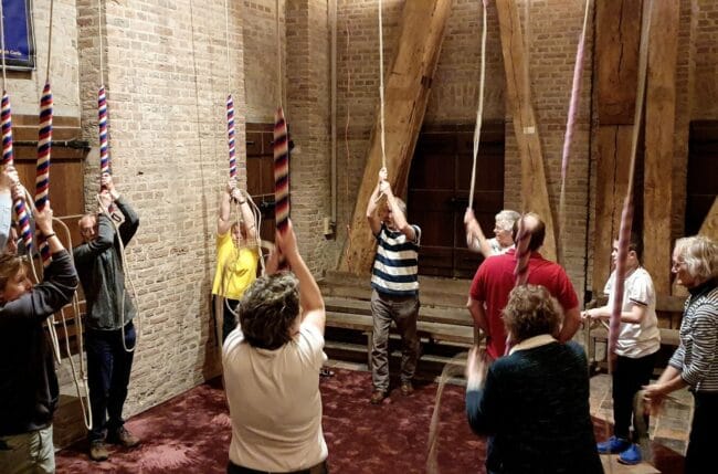 A band ringing bells up