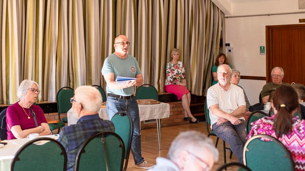 Julian Hemper - 8-bell judge