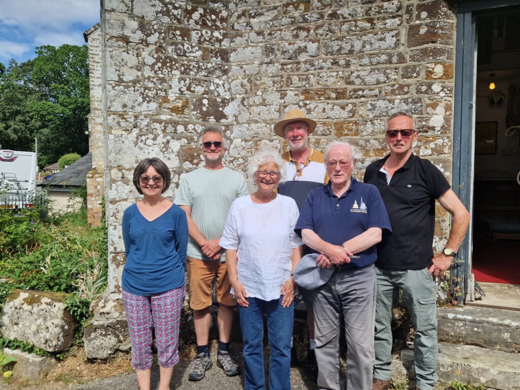 Blandford (clockwise from front R): Richard Owen, Ann Corry, Sue Bosworth, Malcolm Corry, Philip Rioch, Malcolm Trowbridge