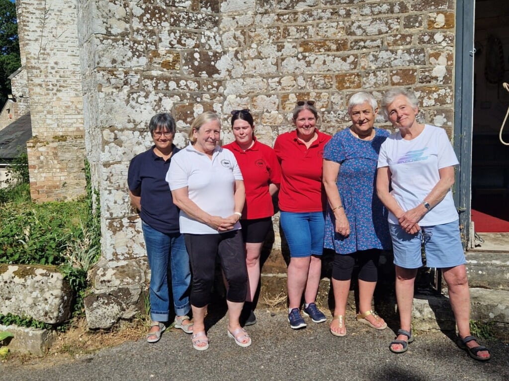 Lytchett Matravers ladies (from L to R): Viv Endecott, Denise Chapman, Annabelle Swash, Louise Swash, Helen Gorman, Anne Manning