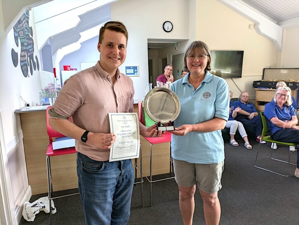 Joss Knight was presented with the Guild Young Ringer of the Year Award by the branch Training Officer, Sue Bateman.
